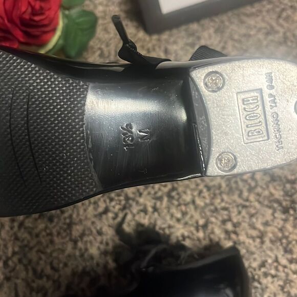 Girls BLOCH TAP SHOES - Picture 10 of 12